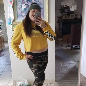 Meet your Posher, Mitchell